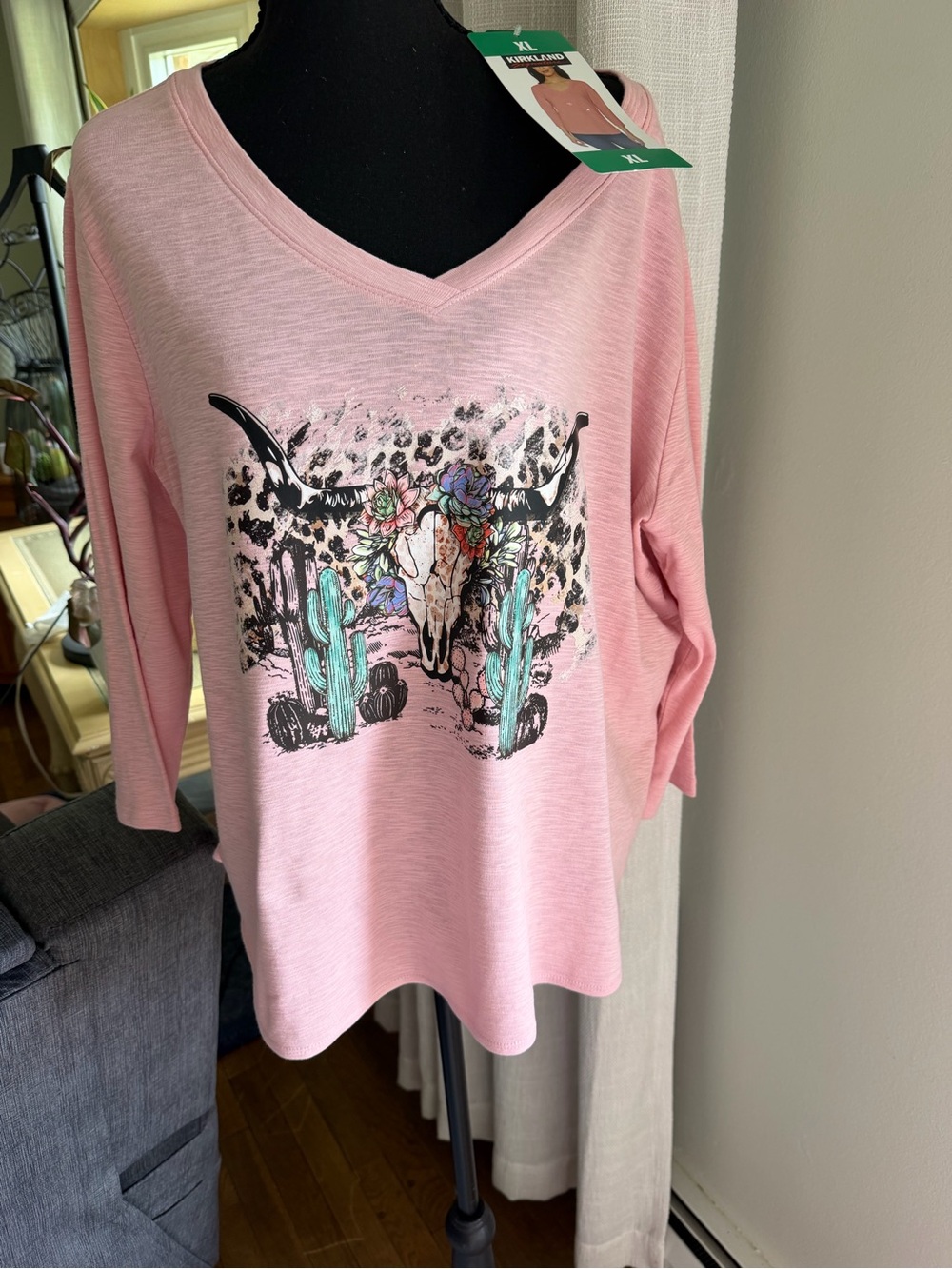 Light Pink V-Neck MADE WITH ❤️